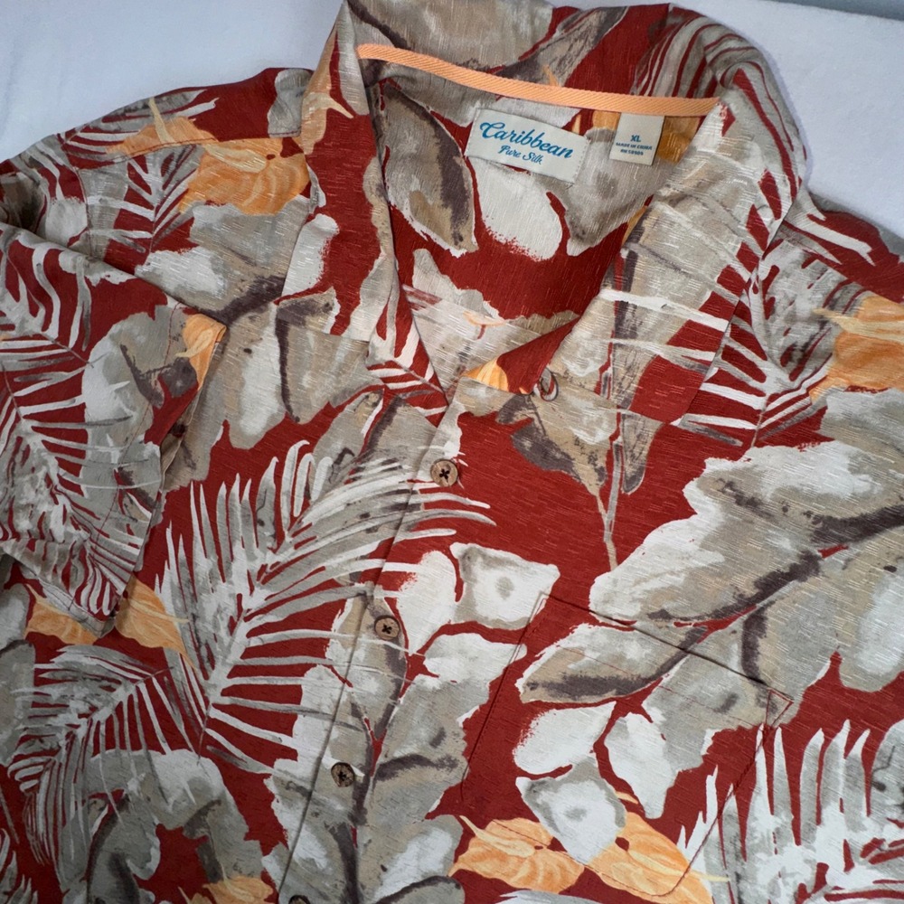 Caribbean Silk Shirt Men XL Red Tropical Palm Leaf Camp Button Down Short Sleeve